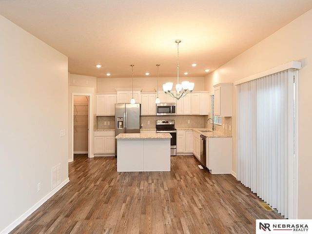 11741 S 112th Street, Papillion, NE 68046