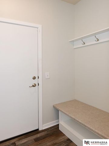 11741 S 112th Street, Papillion, NE 68046