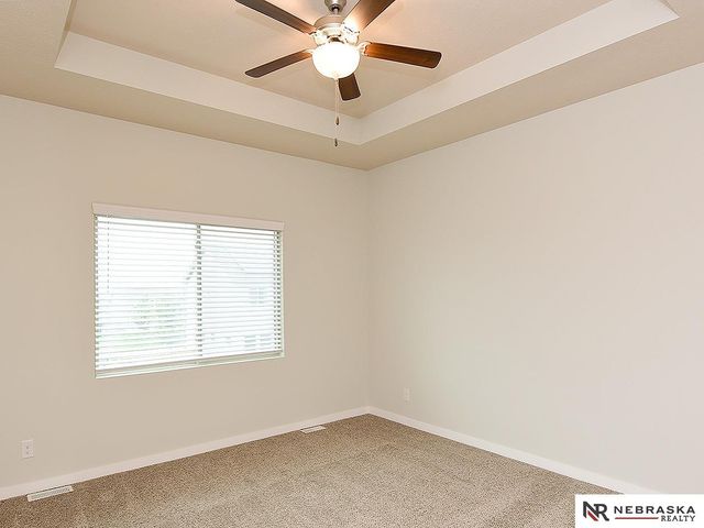 11741 S 112th Street, Papillion, NE 68046