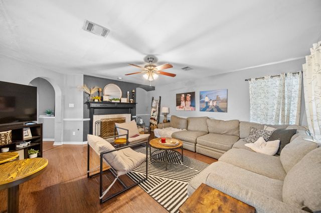 7713 Harbor Drive, Rowlett, TX 75088