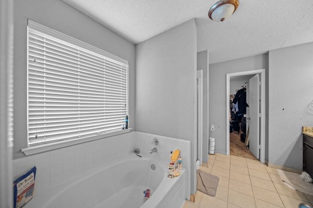 7713 Harbor Drive, Rowlett, TX 75088