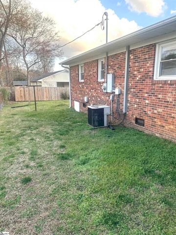 411 Hillbrook Circle, Pacolet, SC 29372