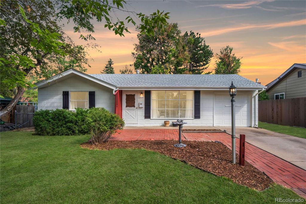 1304 S Hudson Street, Denver, CO 80222
