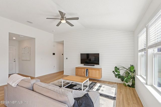 4505 PROSPERITY Way, Jacksonville, FL 32210