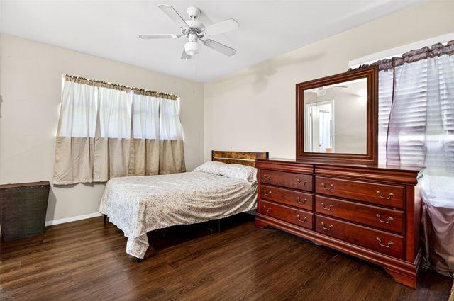 2718 Ridgewood Street, Irving, TX 75062