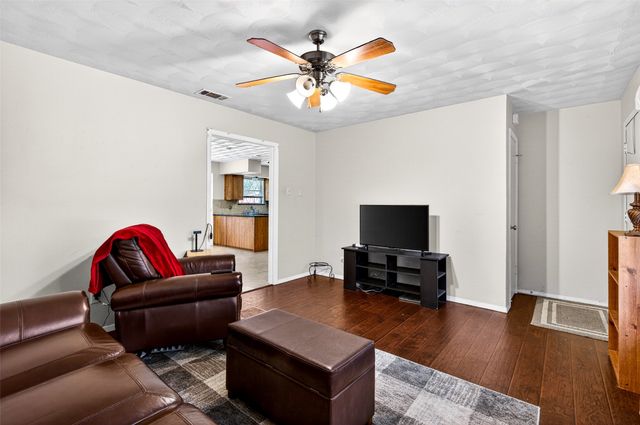 2718 Ridgewood Street, Irving, TX 75062