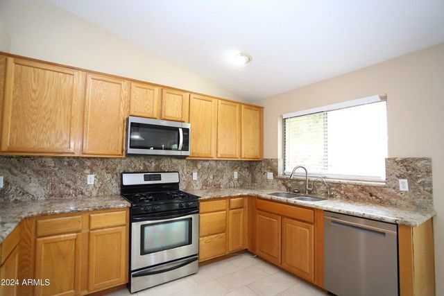 1130 W Raven Drive, Chandler, AZ 85286