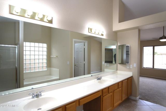 1130 W Raven Drive, Chandler, AZ 85286