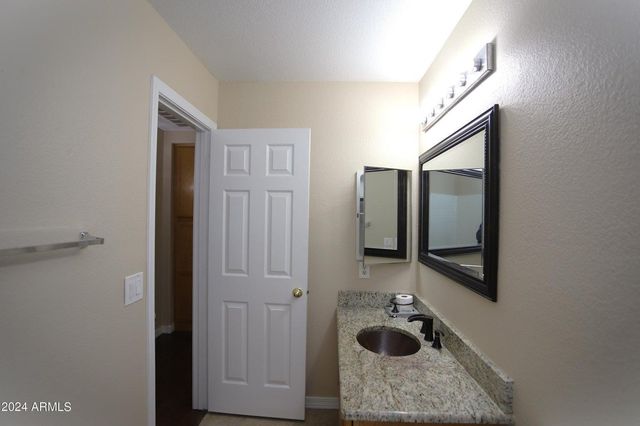1130 W Raven Drive, Chandler, AZ 85286