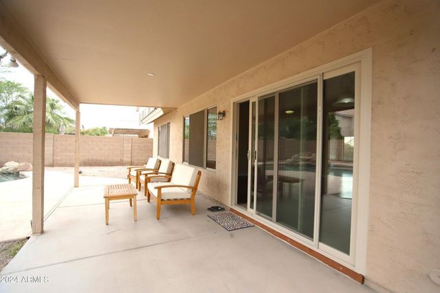 1130 W Raven Drive, Chandler, AZ 85286