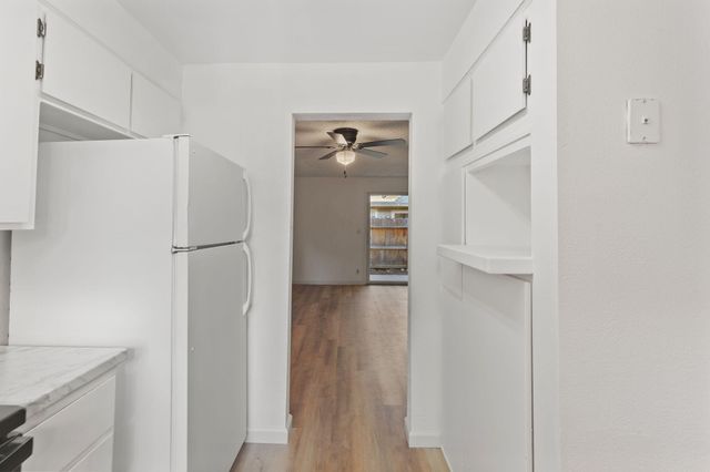 1004 SE Camelot Drive, Grants Pass, OR 97526