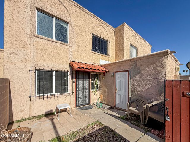 6855 W DEVONSHIRE Avenue, Phoenix, AZ 85033