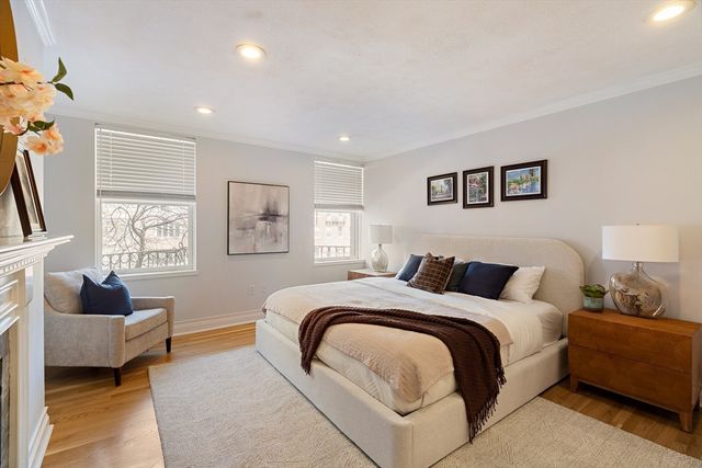 285 Beacon Street 3B, Boston, MA 02116