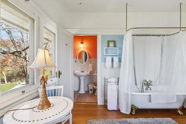 930 River Road, Wisconsin Dells, WI 53965