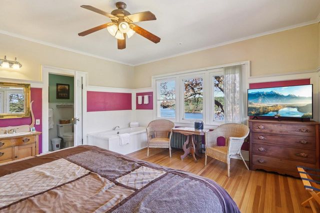 930 River Road, Wisconsin Dells, WI 53965