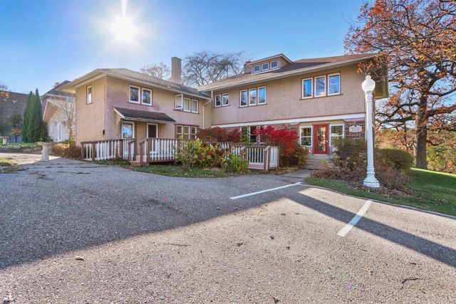 930 River Road, Wisconsin Dells, WI 53965