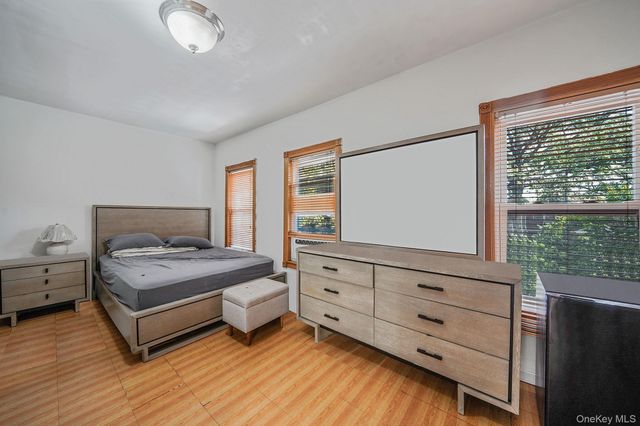 91-26 110th Street, Richmond Hill, NY 11418