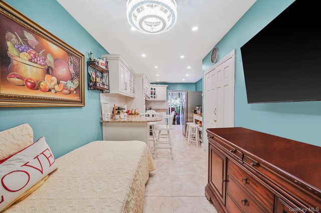 91-26 110th Street, Richmond Hill, NY 11418