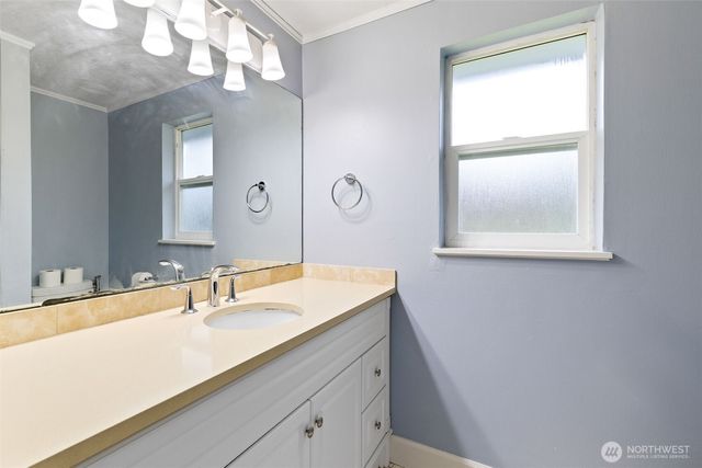 20512 81st Avenue W, Edmonds, WA 98026