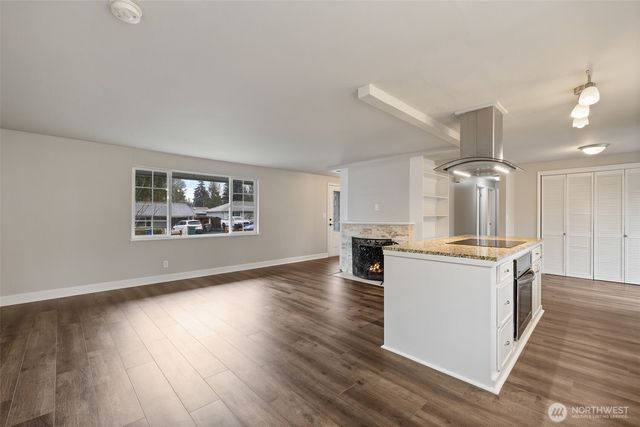 20512 81st Avenue W, Edmonds, WA 98026