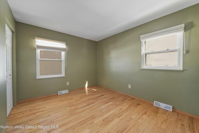 122 Springhollow Drive, Cohoes, NY 12047