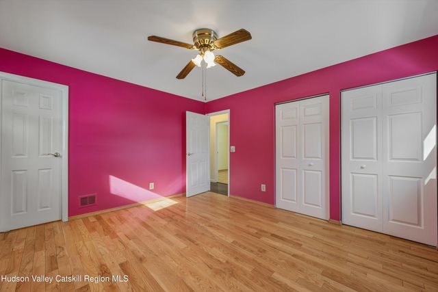 122 Springhollow Drive, Cohoes, NY 12047