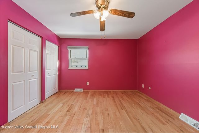 122 Springhollow Drive, Cohoes, NY 12047