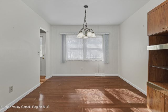 122 Springhollow Drive, Cohoes, NY 12047