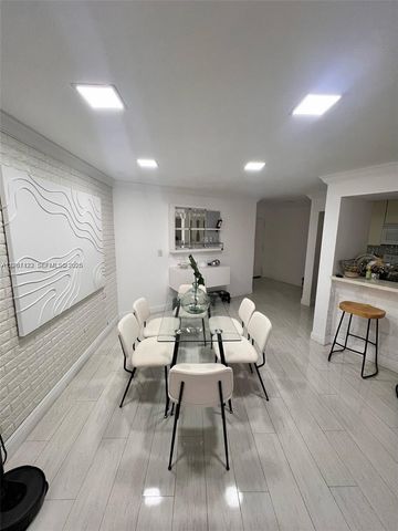 6955 NW 186th St F104, Hialeah, FL 33015