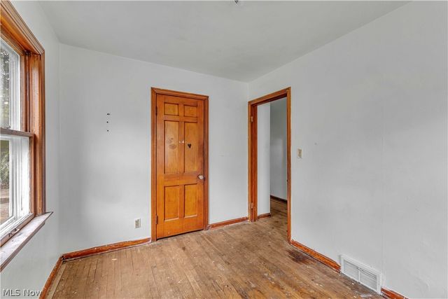 15521 N Lotus Drive, Cleveland, OH 44128