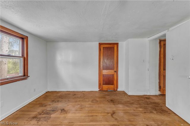 15521 N Lotus Drive, Cleveland, OH 44128