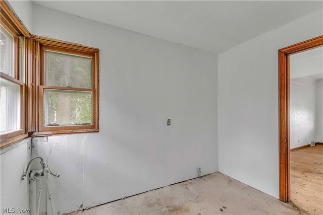 15521 N Lotus Drive, Cleveland, OH 44128