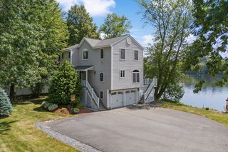 492 Lowell St, Methuen, MA 01844
