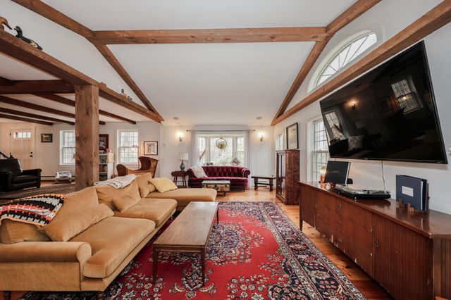 406 4Th Range Road, Pembroke, NH 03275