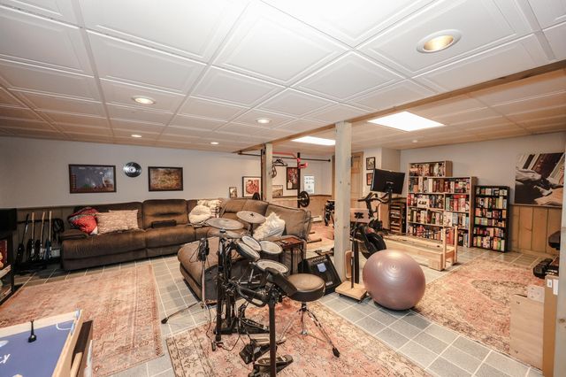 406 4Th Range Road, Pembroke, NH 03275