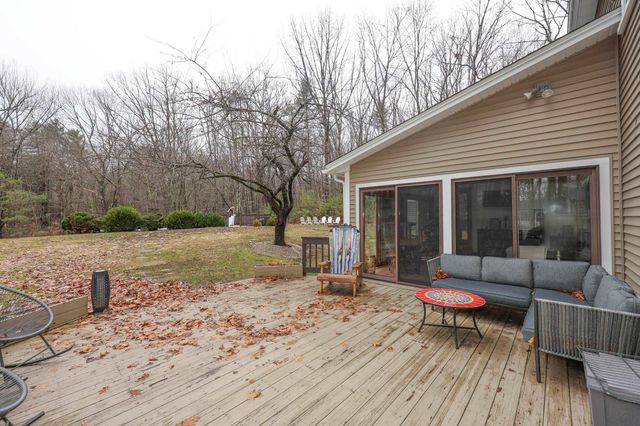 406 4Th Range Road, Pembroke, NH 03275