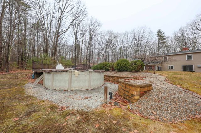 406 4Th Range Road, Pembroke, NH 03275