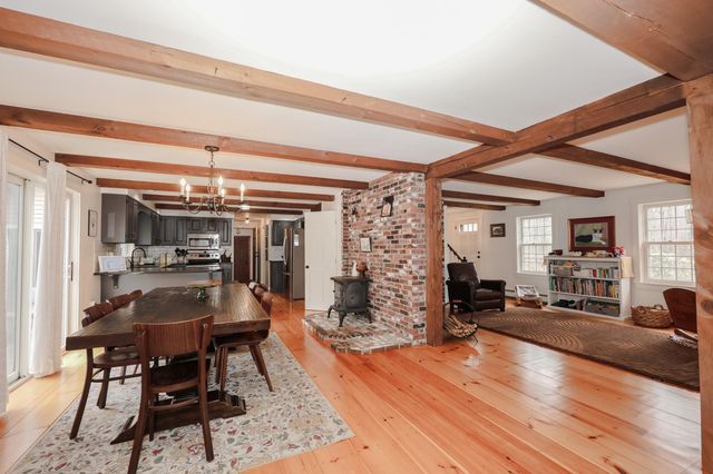 406 4Th Range Road, Pembroke, NH 03275
