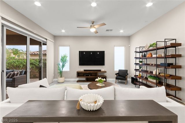 11832 Saverio Avenue, Las Vegas, NV 89138