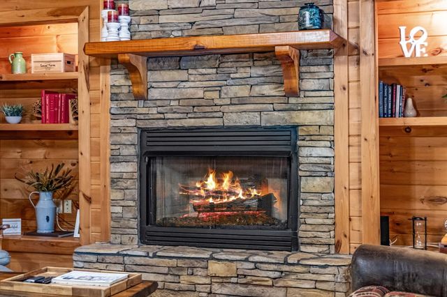 196 Ethan Wilson Way, Morganton, GA 30560