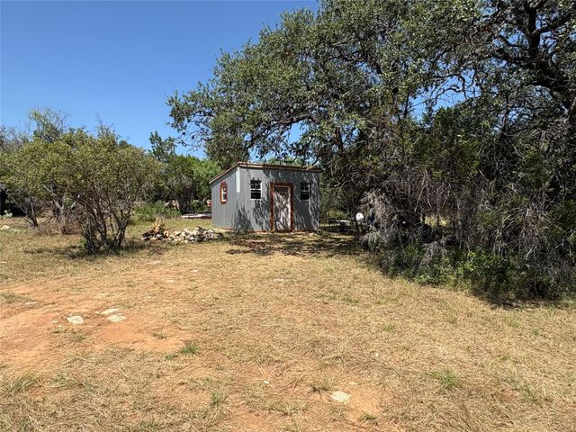 21708 Cardinal Ave, Lago Vista, TX 78645
