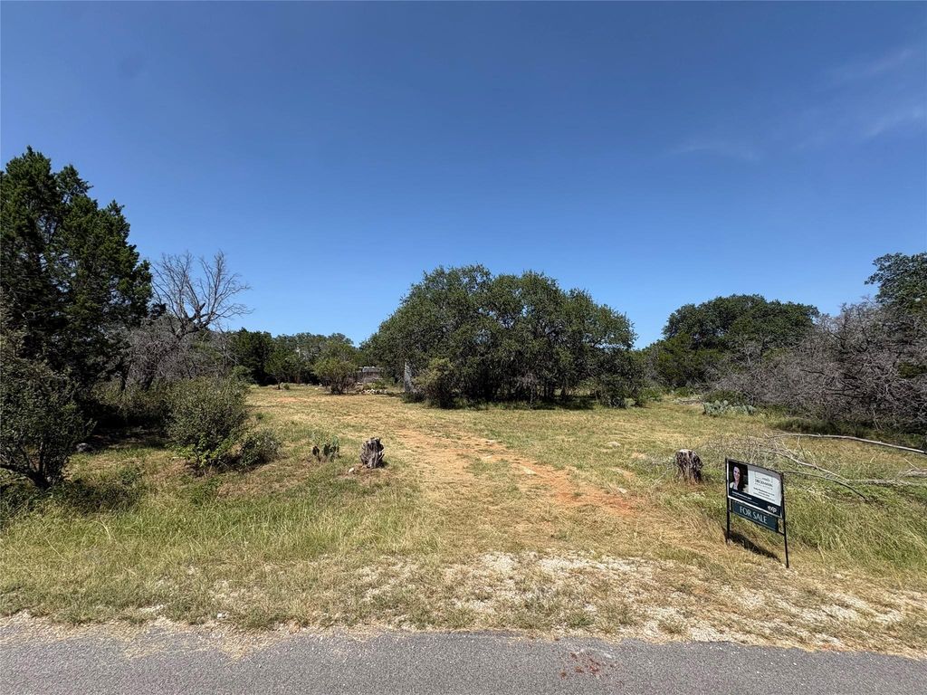 21708 Cardinal Ave, Lago Vista, TX 78645