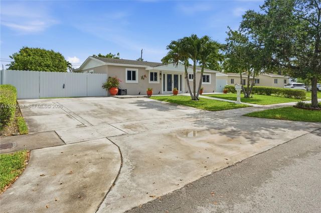 10451 SW 201st Terrace, Cutler Bay, FL 33189