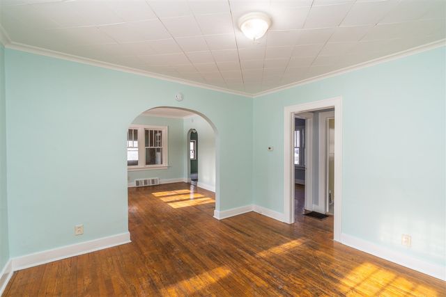 2828 7th Street, Muskegon, MI 49444