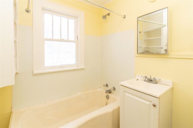 2828 7th Street, Muskegon, MI 49444