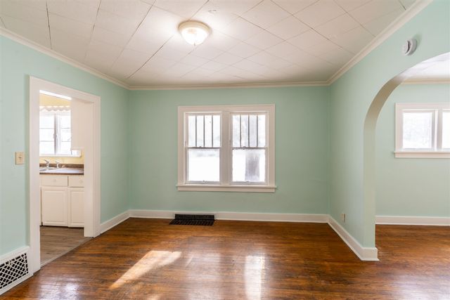 2828 7th Street, Muskegon, MI 49444