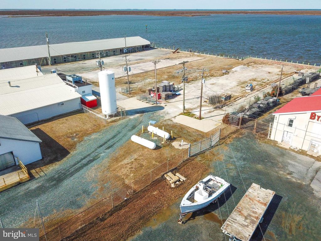 101 N. 7TH STREET, Crisfield, MD 21817