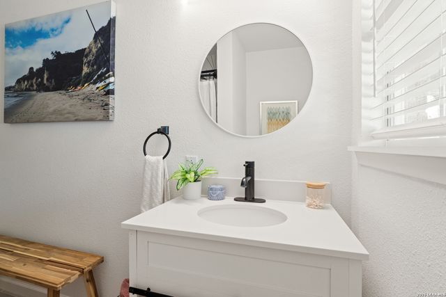 8002 Briargate, San Antonio, TX 78230