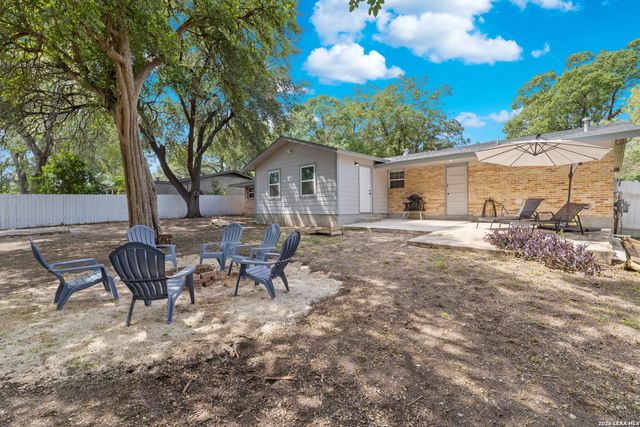 8002 Briargate, San Antonio, TX 78230