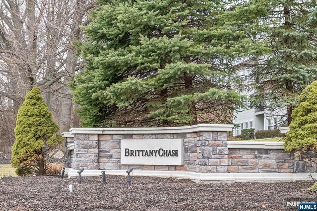 8202 Brittany Drive, Wayne, NJ 07470